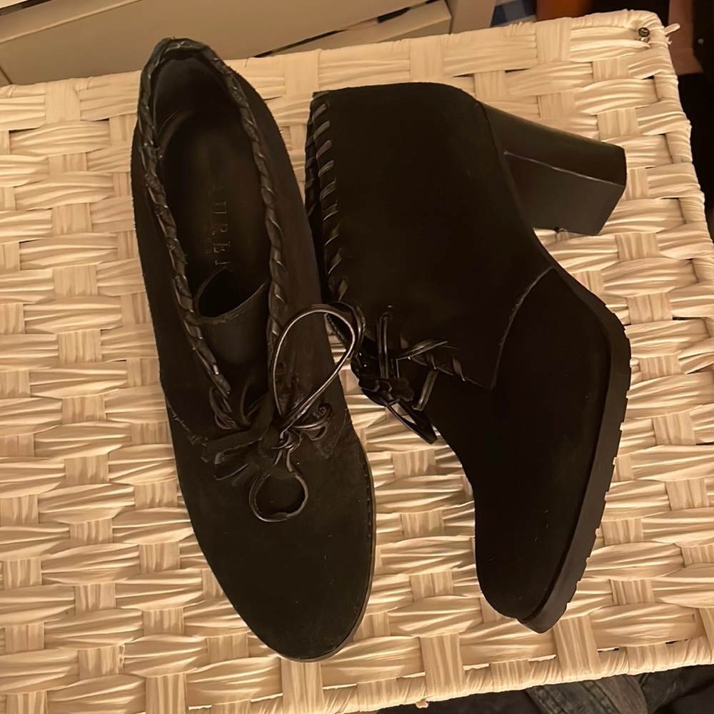 Lauren booties